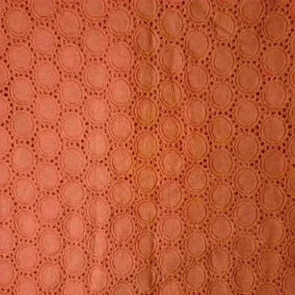 Gap Coral colored eyelet mini skirt size small. - Picture 2 of 6